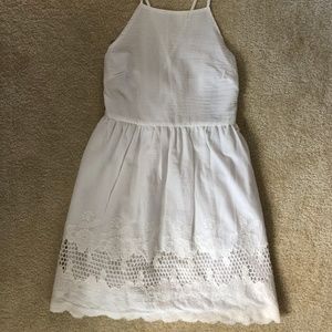 Forever 21 White Lace Dress (Size M)